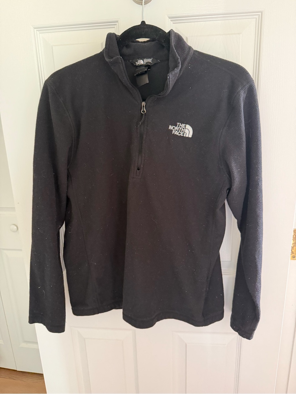 Men's The North Face Black Fleece Quarter Zip Size Small